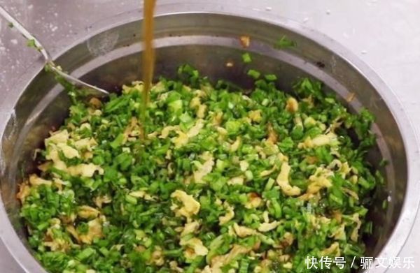 鲜味|韭菜馅饺子,这3种调料不要放,不然韭菜的颜色和鲜味会大打折扣