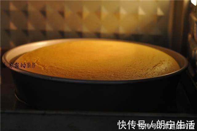 模具|别鼓捣电饭锅蛋糕了,现在流行它!比芝士蛋糕更细腻,简单零失败