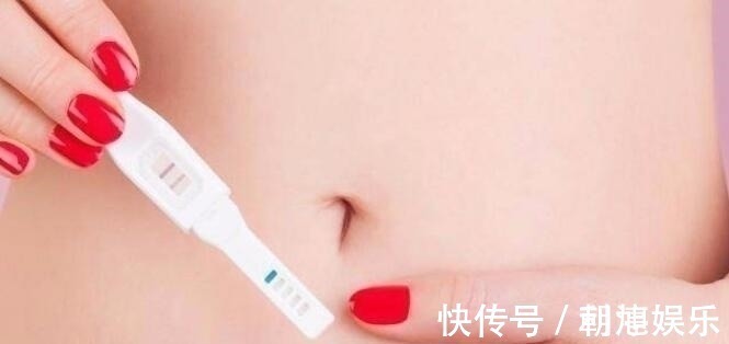 羊水|怀孕后孕妇从这周开始显怀,如果肚脐没有这种表现,说明很有福气