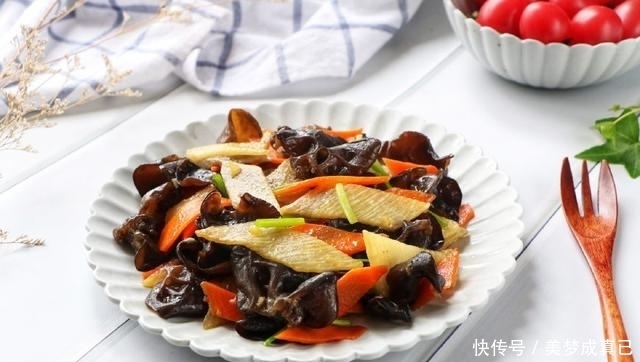 爱老公,不妨给他多吃这道菜,益气补肾精力好,不爱就算了