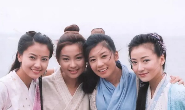 天外飞仙&最美“殷素素”无人超越,如今46岁仍风韵十足,网友:有被迷到