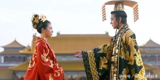 弟弟|皇帝与外戚火拼，皇后将弟弟藏在宫中，被一杯毒酒带走