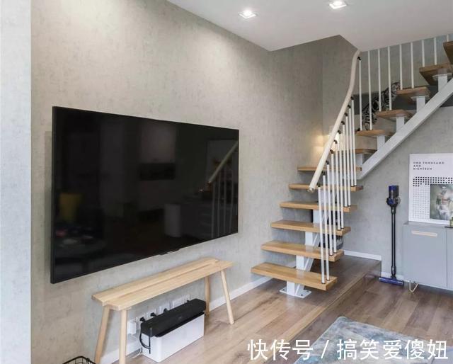 电视柜|85㎡小复式,开放式客餐厨十分敞亮,木凳电视柜个性又可爱