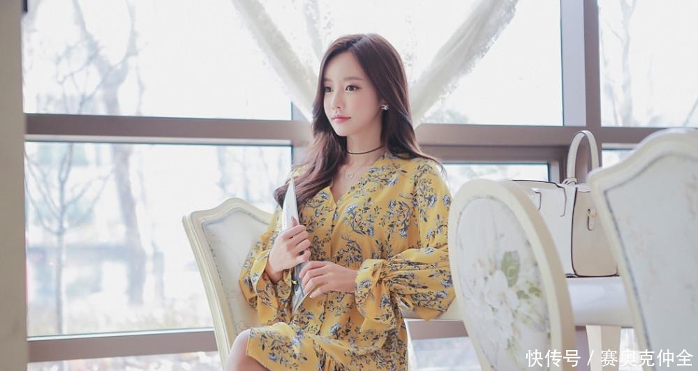 珐琅|孙允珠:春馨珐琅瓷金碎花涟漪斜摆裙!