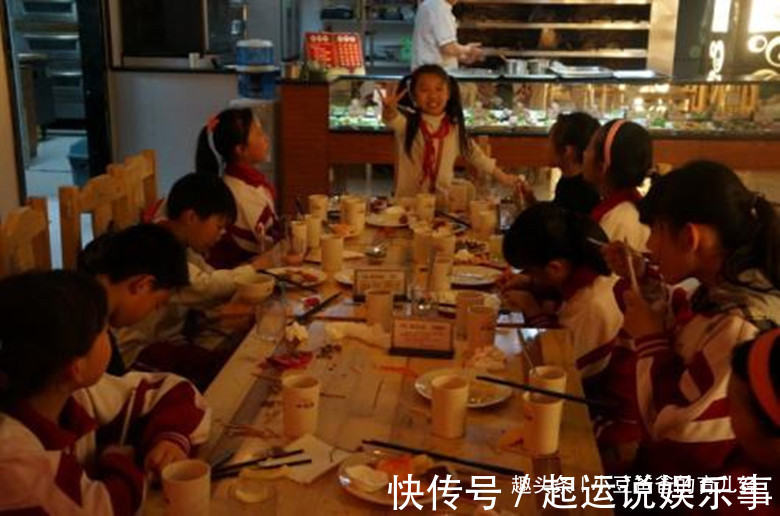 油炸食物|7岁男童每天喝粥吃米饭,3个月后却被救护车拉走,家长太无知