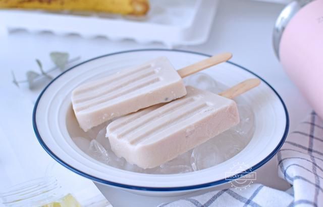 试一试|天热想吃冰棍不用买,这款懒人冰棍值得试一试,搅一搅冻一冻就好