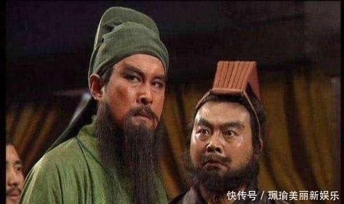 关羽|千古绝对, 上联 笼中鸟, 望孔明, 欲张飞, 无奈关羽, 下联太经典