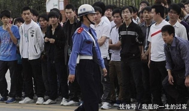 富士康|富士康不仅有十三跳,还有这些霸气的女神保安,你知道吗