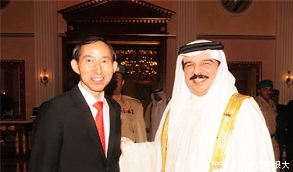 报复|国王在外度假,儿子来电我上台了!老子正想报复,却发现钱没了