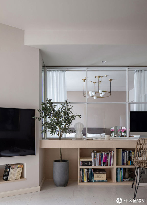 餐厅|这对大学老师,把餐厅放在阳台就圈了好多粉,再开个天窗,美极了