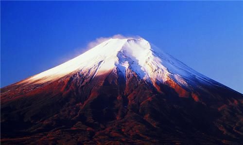 富士山|日本最牛房东富士山是他家私产，政府都管不了，只能交天价租金