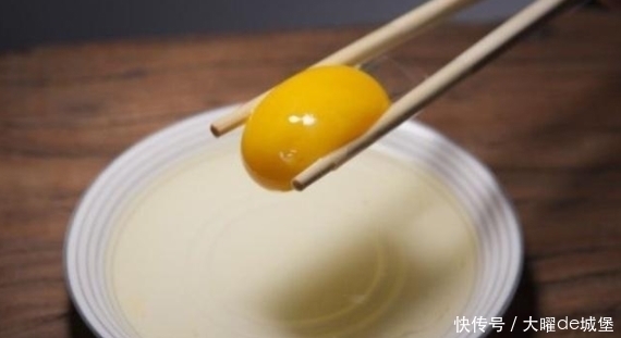 每天早上吃一个鸡蛋,一个月后,4个“好事”可能会“悄悄临门”