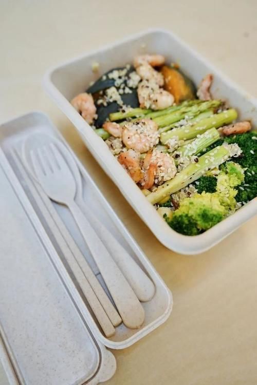  靠点外卖，集齐锅碗瓢盆