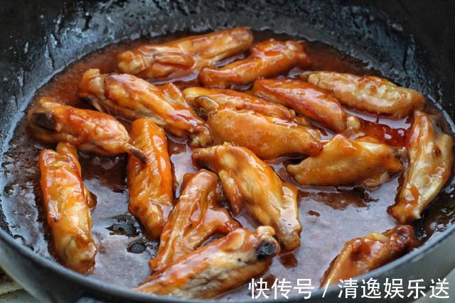 玉米淀粉|教你做菠萝咕咾鸡翅，菠萝处理有技巧，酸甜香嫩才够味