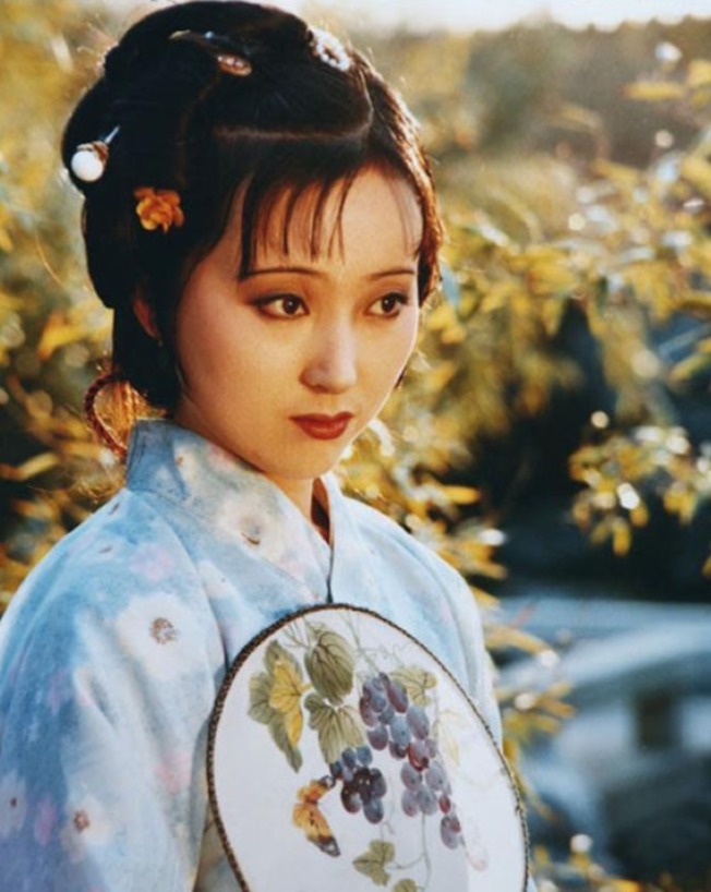 戏子|湘云出言不逊，黛玉为什么不置气？她已经和晴雯说明