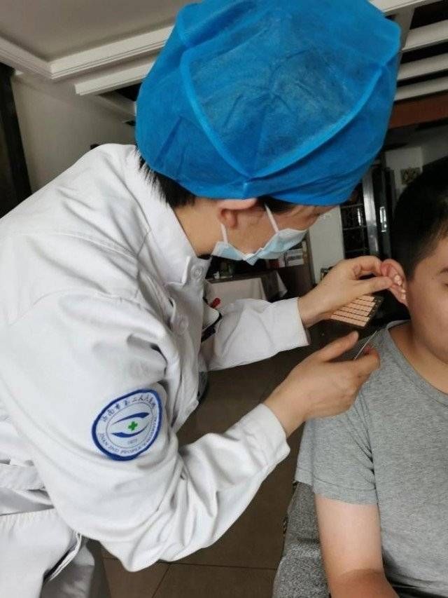 互联网+|手机下单，护士上门服务，中医护理不用往医院跑啦