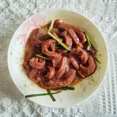 红红火火青红椒小炒牛肉