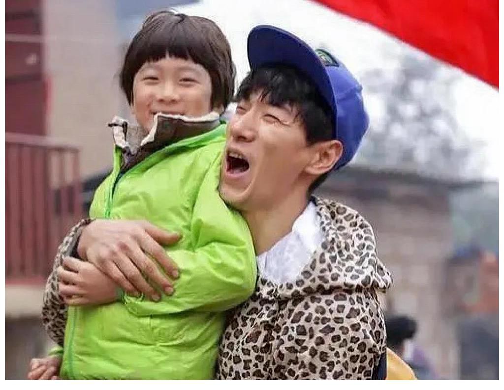 他們因?yàn)榫C藝節(jié)目而紅，也因?yàn)榫C藝節(jié)目而沒落，有人翻車撒謊離婚