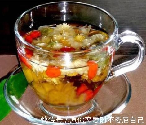 食用枸杞|枸杞与“它”一起泡，坚持喝一周，有助于排肝毒，给肝“洗个澡”