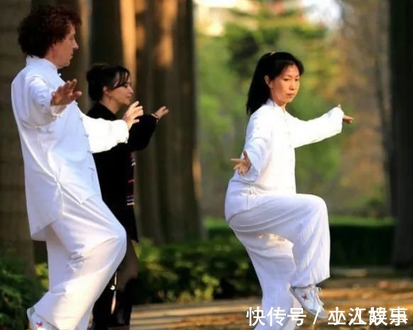 太极拳!太极拳:逢转必沉、逢沉必领、逢起必落、逢定必合