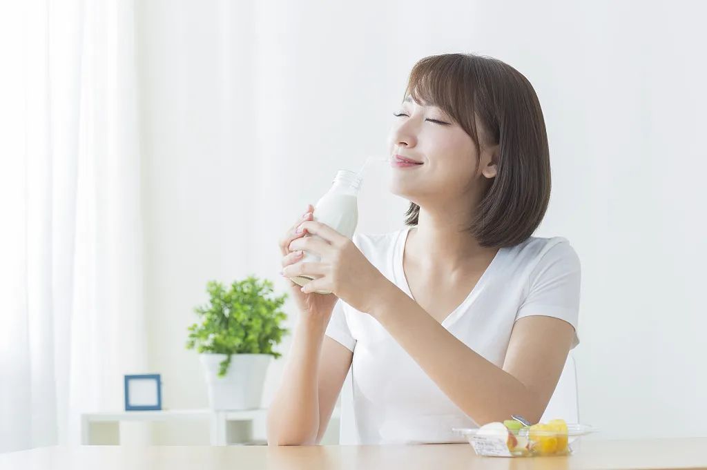 脱脂奶|喝牛奶会增加死亡风险?到底该怎么喝?这些真相赶紧看......