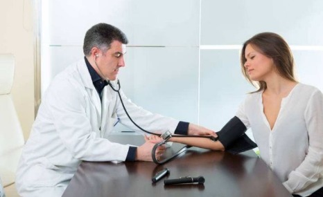 何鸿燊|为什么“癌症”一发现就是晚期,身上的3种小病最好及时治疗