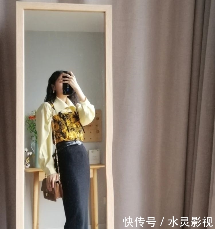 褙子|“出圈”的汉服,我不敢穿出门