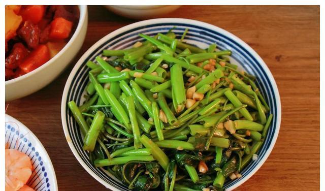 牛腩|出月子后,我做的第一顿午餐,好吃又补身体,还是自己做更合胃口