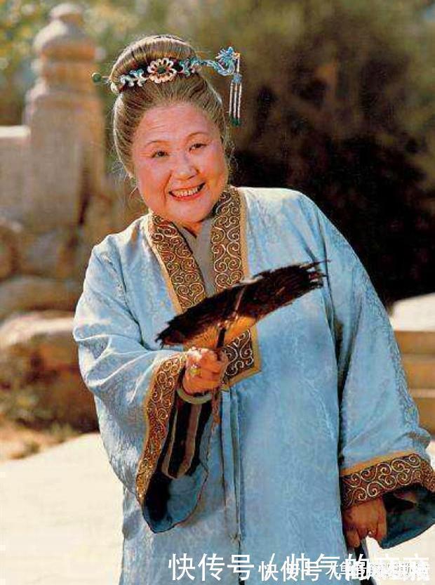 贾宝玉#贾珠十四岁考上秀才,他英年早逝的背后揭开了贾府的一个不良传统