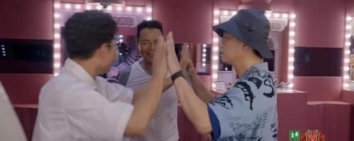 瑞奇|《哥哥》：一開始以為是看哥哥們答題，看完后才發現原來主角是門