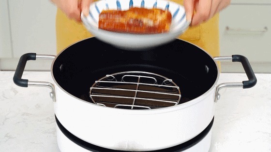 冬天,它和腊肉是天生一对,“金衣白玉,蔬中一绝”,香到舔盘子