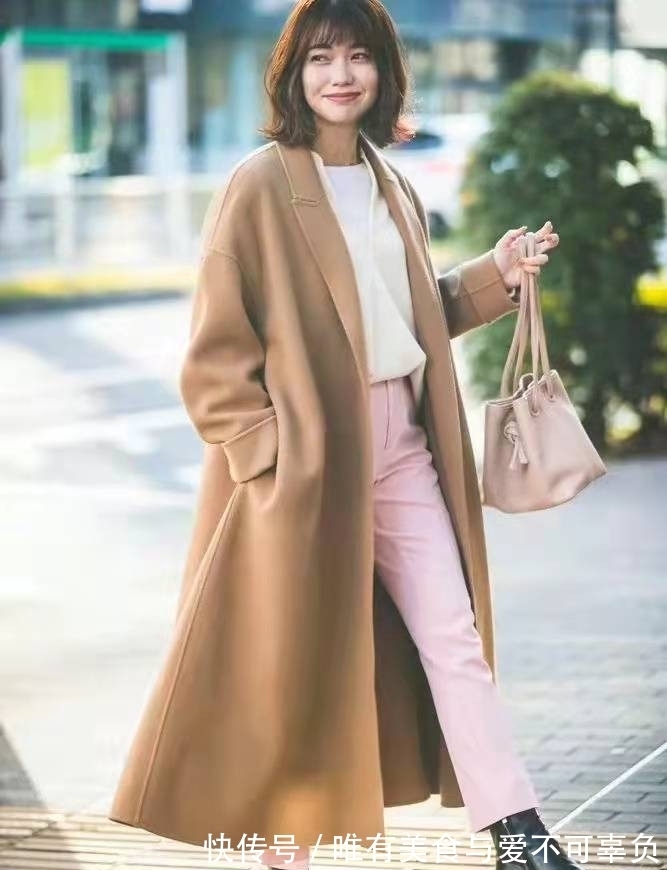 搭配 如何把大衣穿出飒爽女人味?记住这三个搭配诀窍,高级优雅又时髦
