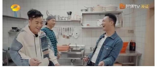 《大灣仔的夜》開播：我的快樂都是“大灣區(qū)哥哥”給的