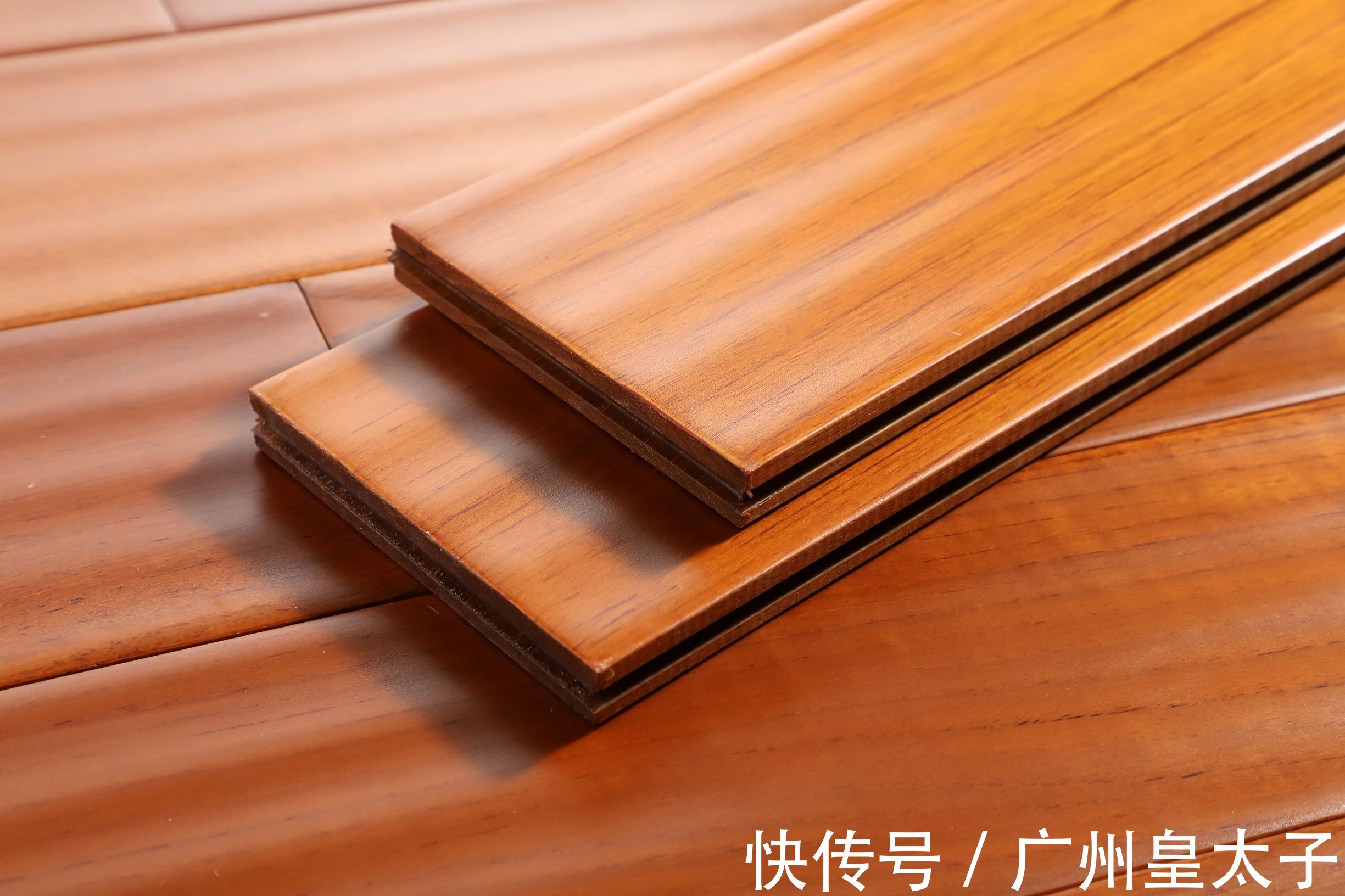 柚木|在南方铺什么地板好？这篇一定要看完
