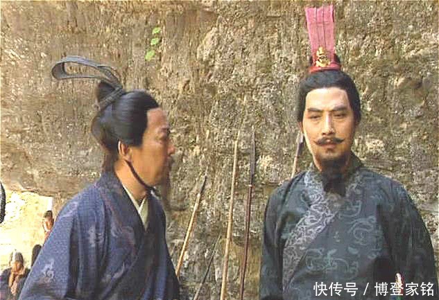 幕后|此人不死的话,姜维很难出头,不是邓艾钟会,而是藏在幕后的他