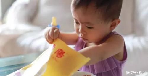 食品添加剂|宝宝爱吃就给他吃这几种食物宝宝不适合吃,家里有就赶紧扔掉