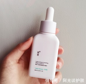 成分|拒绝吃土！五款平价又好用的护肤品全方位评测，拯救你的油痘肌！