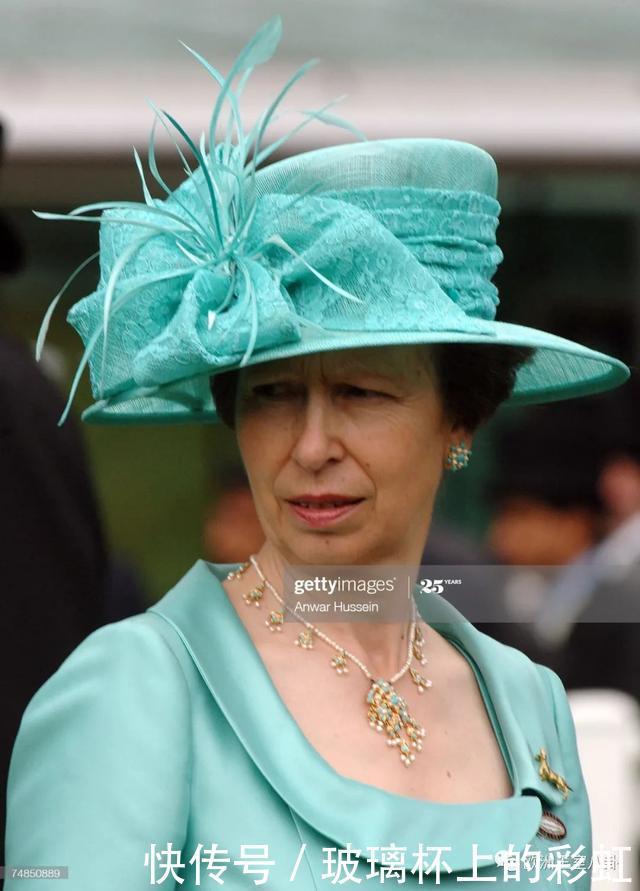 英女王唯一的女儿有这些珠宝算多还是少