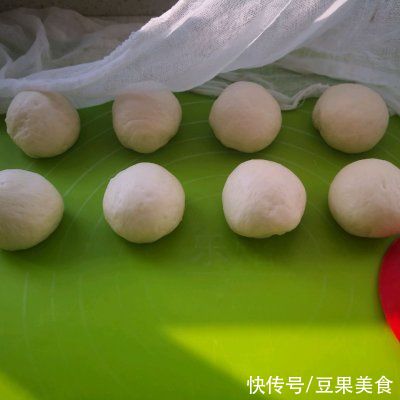 豆沙馅|#夏日开胃餐#豆沙面包