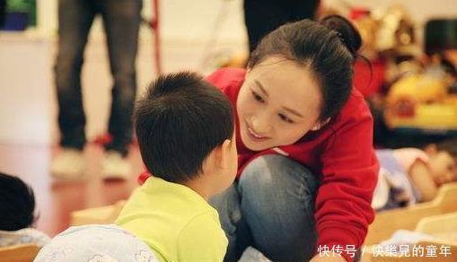 落泪|8岁女孩凌晨发高烧，嘴里念叨“语文书”坏了，宝妈打开后落泪