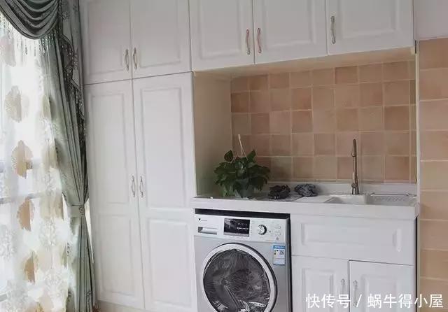 邻居|邻居见我家阳台装一吊柜,嘴上说难看,回家就叫师傅做了!