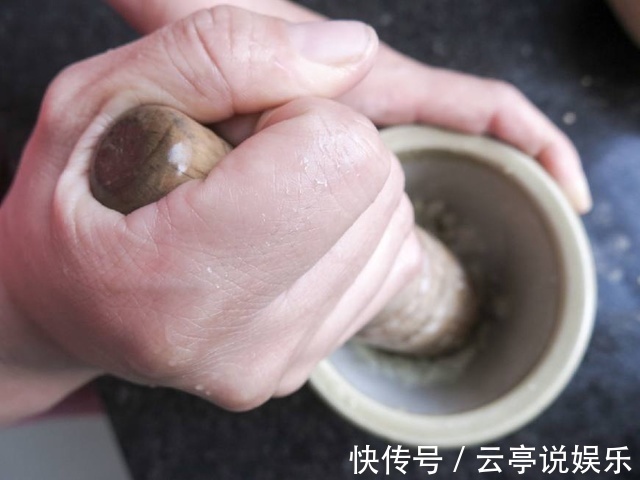 好吃|鸡蛋别再炒了，新做法来了！超级好吃，吃一次忘不掉啊！