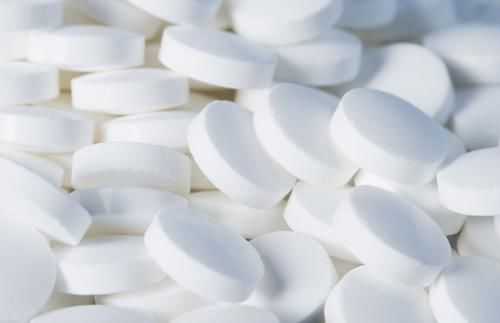 稳定血糖|二甲双胍该“晚上吃”还是“早上吃”？想稳定血糖，3件事要做好