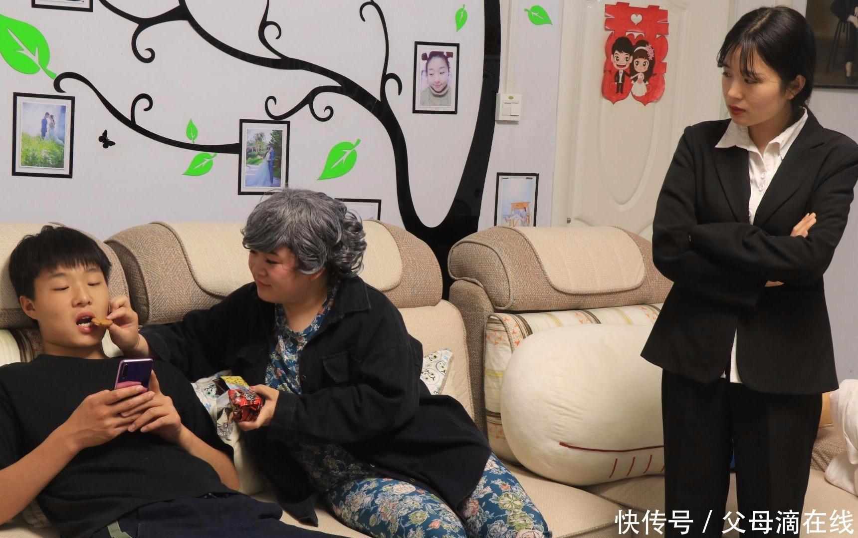 女儿“记仇本”第一页只有6个字，妈妈看后无法淡定：对不起孩子