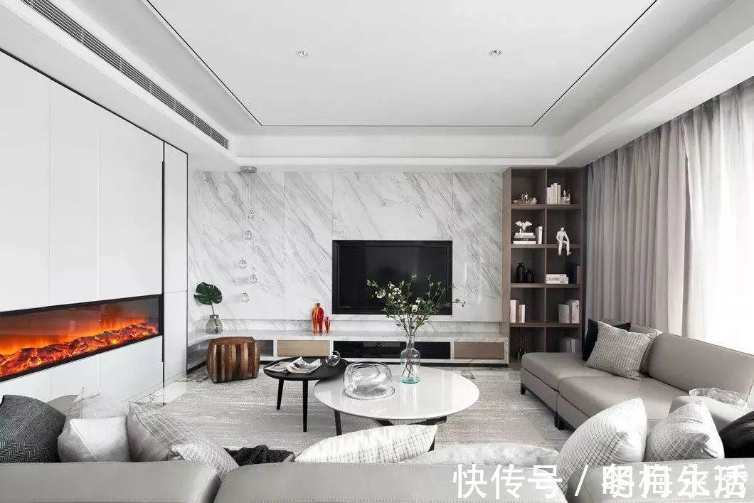 档次|246㎡现代大平层,简约大方的空间,时尚优雅的布置,高级档次