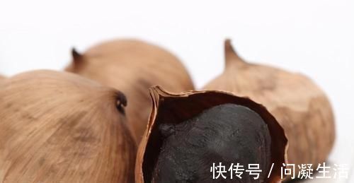 碱性|女人不想老,多吃3种碱性食物,常给卵巢“洗洗澡”,好处多多