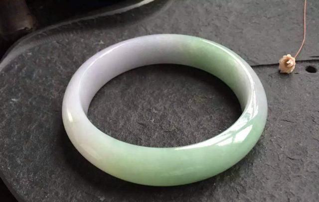 紫罗兰|红翡绿翠紫为贵教,你如何看懂紫罗兰翡翠,