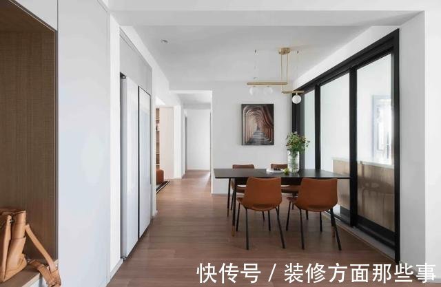 玄关|135㎡北欧风三居室,冰箱竟然在在过道的柜子里