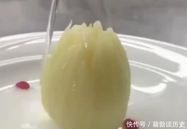 国宴|国宴上的开水白菜有多牛?看到开水浇上的一瞬间:不愧是国宴啊,怎么做的?