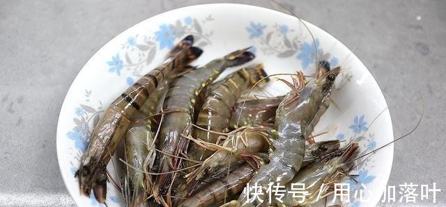 豆腐|只会水煮虾学会这个做法,好吃还不长肉!